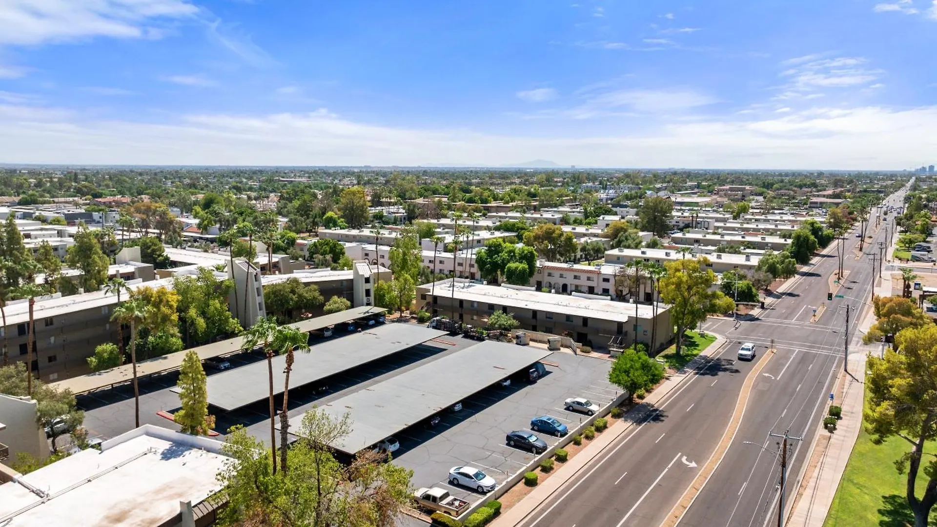 Primo Scottsdale Location - Heated Pool & Parking Διαμέρισμα